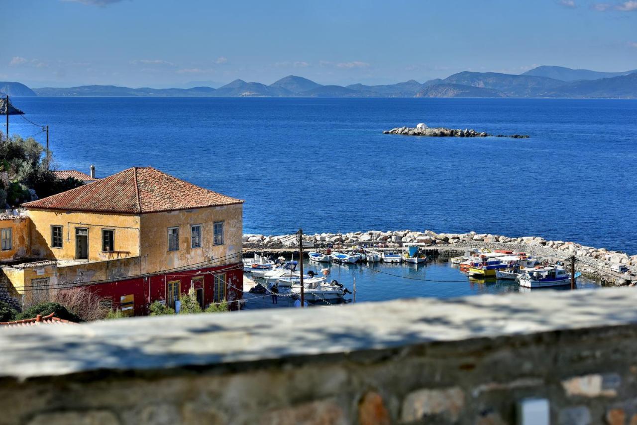Villa Loukia Hydra  Eksteriør billede